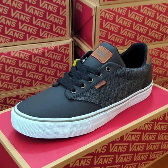 NEW Mens VANS Atwood Deluxe - Black Dachshund - 11.5 - Picture 1 of 14